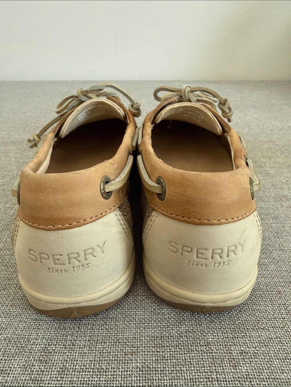 Sperry top-sider Women's Tan Leather Boat Moccasins - Picture 5 of 10